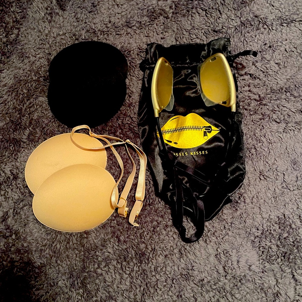 Misses Kisses Deep Plunge Backless Bra + Beige Volumizing Pads + Dust Cover